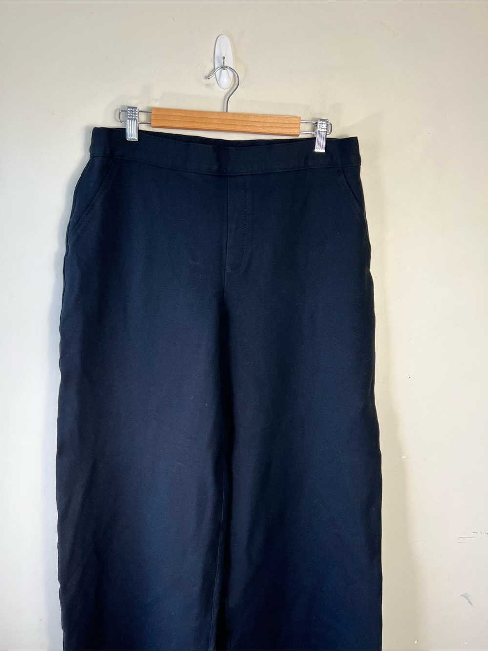 SPANX SPANXsupersmooth PerfectFit
Ponte Wide Leg Pant Size XL Black Shaping - Picture 9 of 16